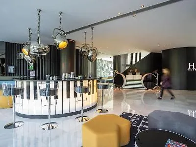 Hf Fénix Music 3*