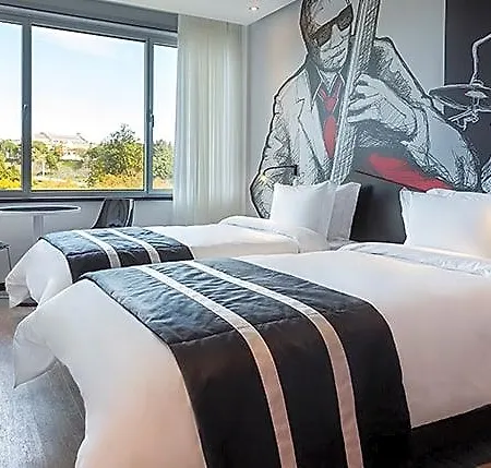Hotel Hf Fenix Music