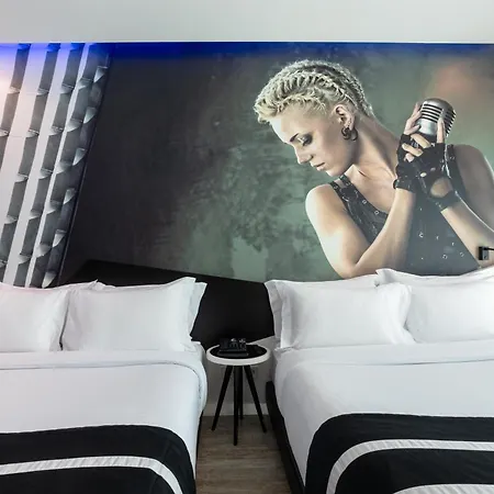 Hf Fénix Music Hotel 3*