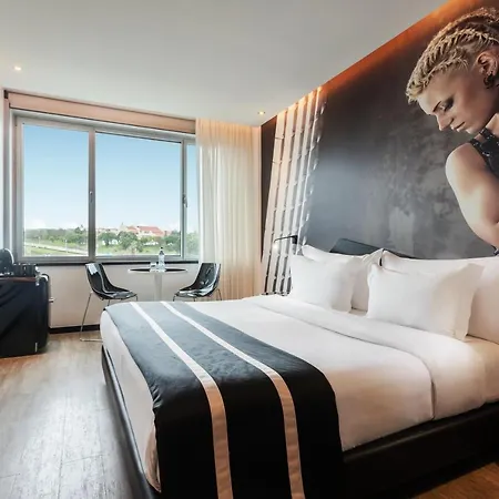 Hf Fenix Music Hotel