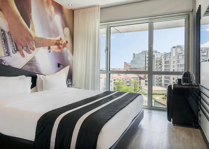 Hf Fenix Music 3* Lizbona